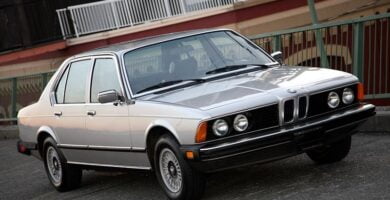 Manual PDF BMW 733i 1978 de Reparación DESCARGA GRATIS