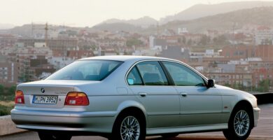 Manual PDF BMW Serie 5 Sedan 2001 de Reparación DESCARGA GRATIS