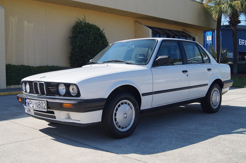 Manual PDF BMW 324d 1988 de Reparación DESCARGA GRATIS